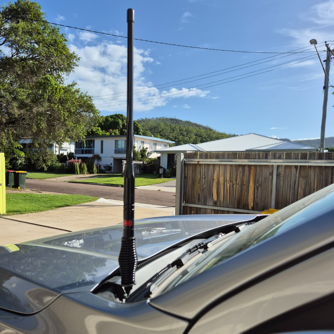 2021-2024 Mazda BT-50 Bonnet Hinge UHF Antenna Bracket