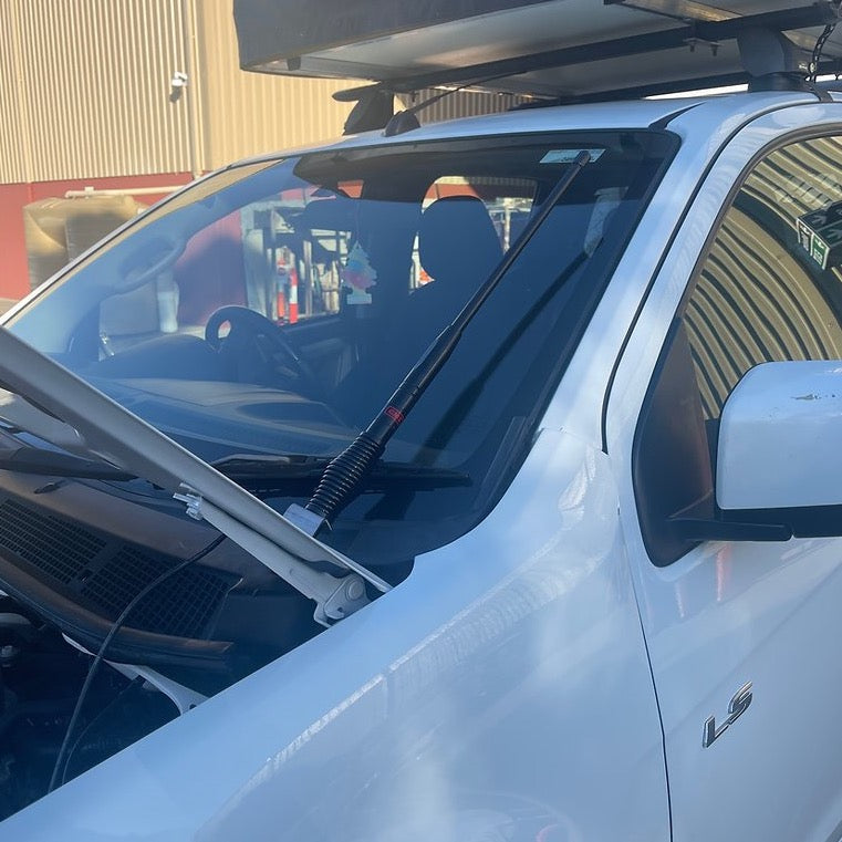 2012-2020 Isuzu D-MAX Bonnet Hinge UHF Antenna Bracket