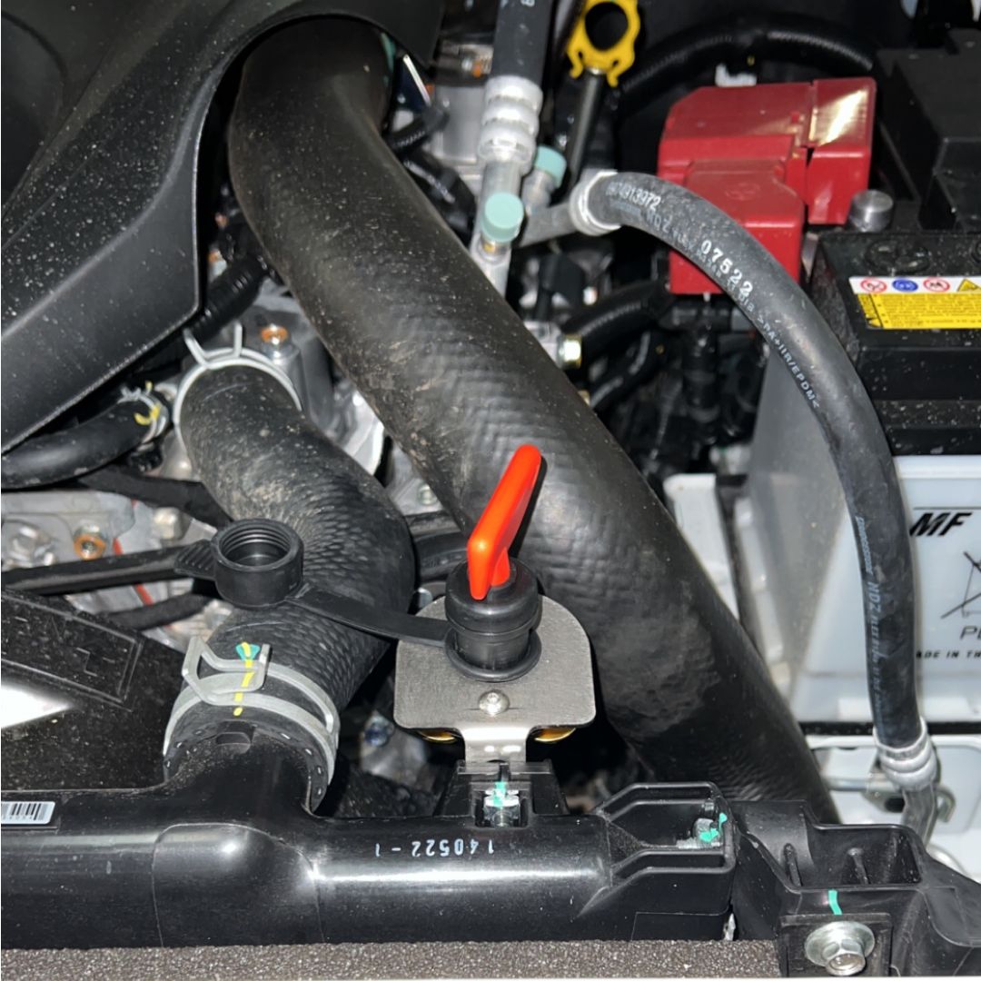 2021-2024 Mazda BT-50 12V Winch/Battery Isolator Switch & Mount