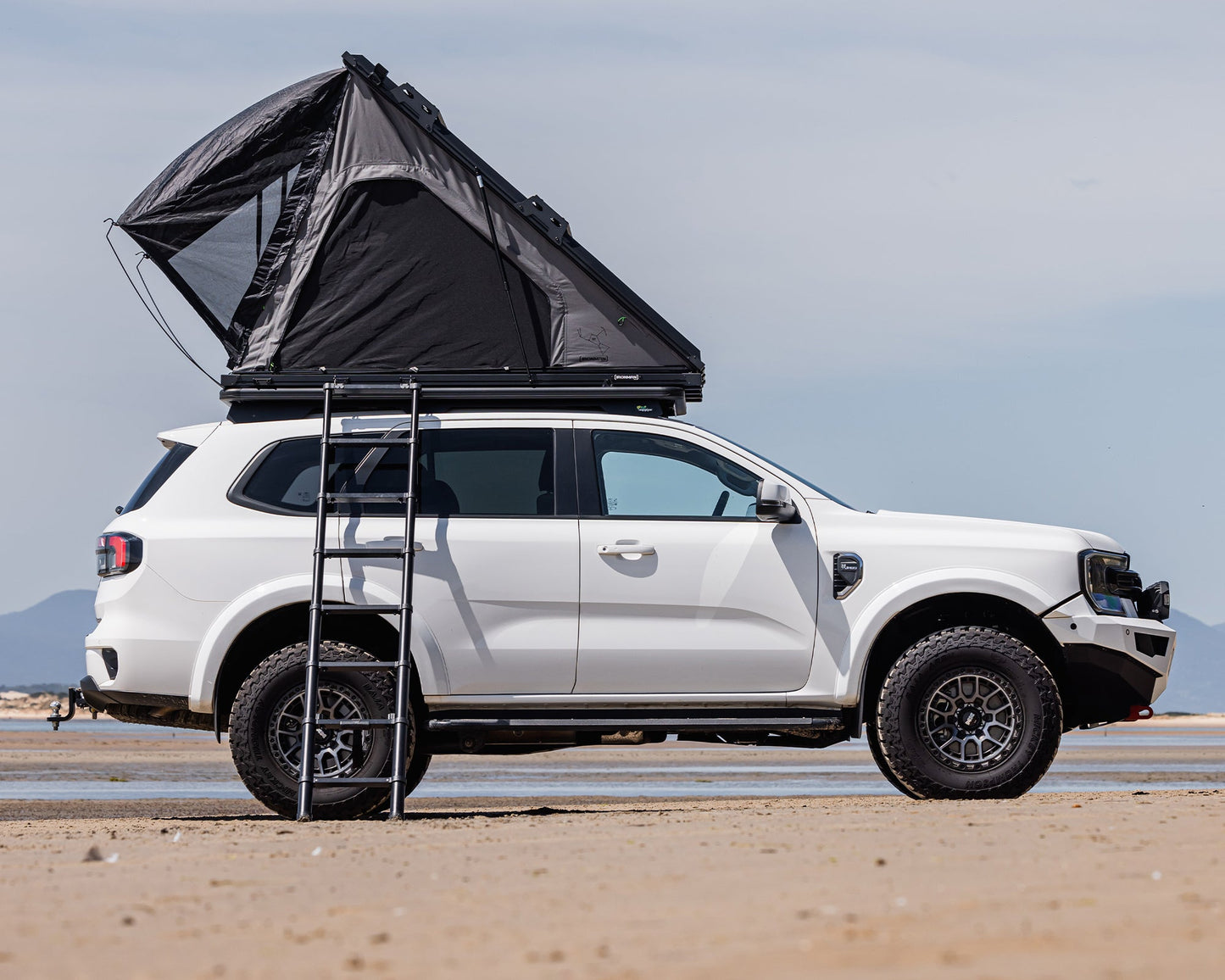 Orion 1200 - Lightweight Hardshell Rooftop Tent