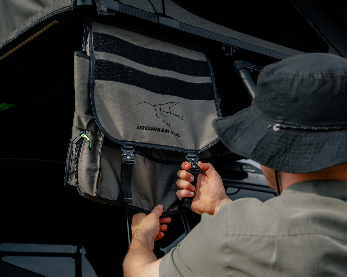 Ursa 1300 - ABS Hardshell Rooftop Tent