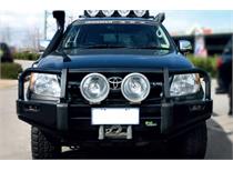 Ironman 4x4 Commercial Bull Bar - (3/2005 to 9/2011 Only) TOYOTA Hilux