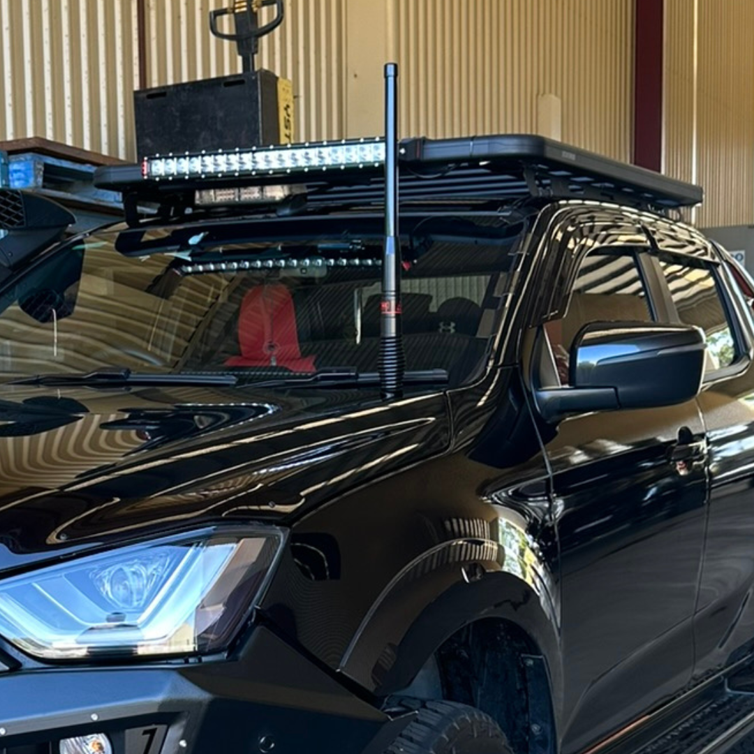 2021-2025 Isuzu D-MAX Bonnet Hinge UHF Antenna Bracket