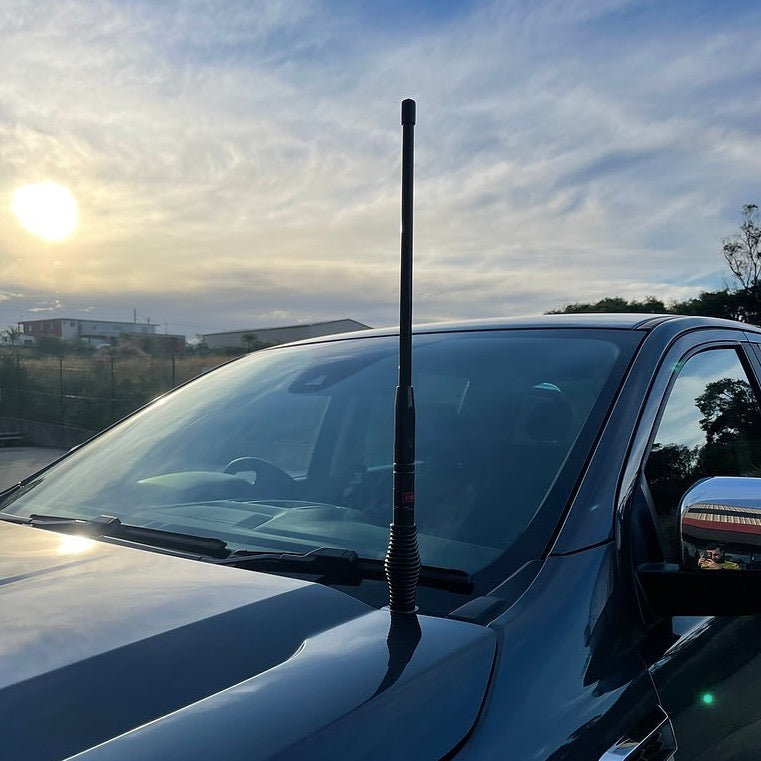 2012-2021 Ford Everest Bonnet Hinge UHF Antenna Bracket