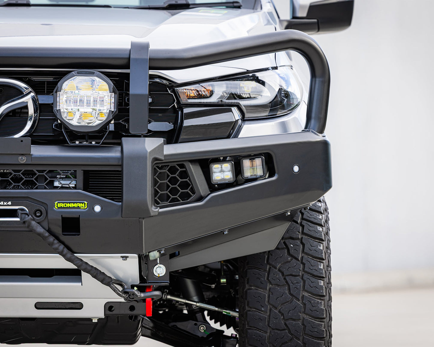 APEX Bull Bar & Lights Kit