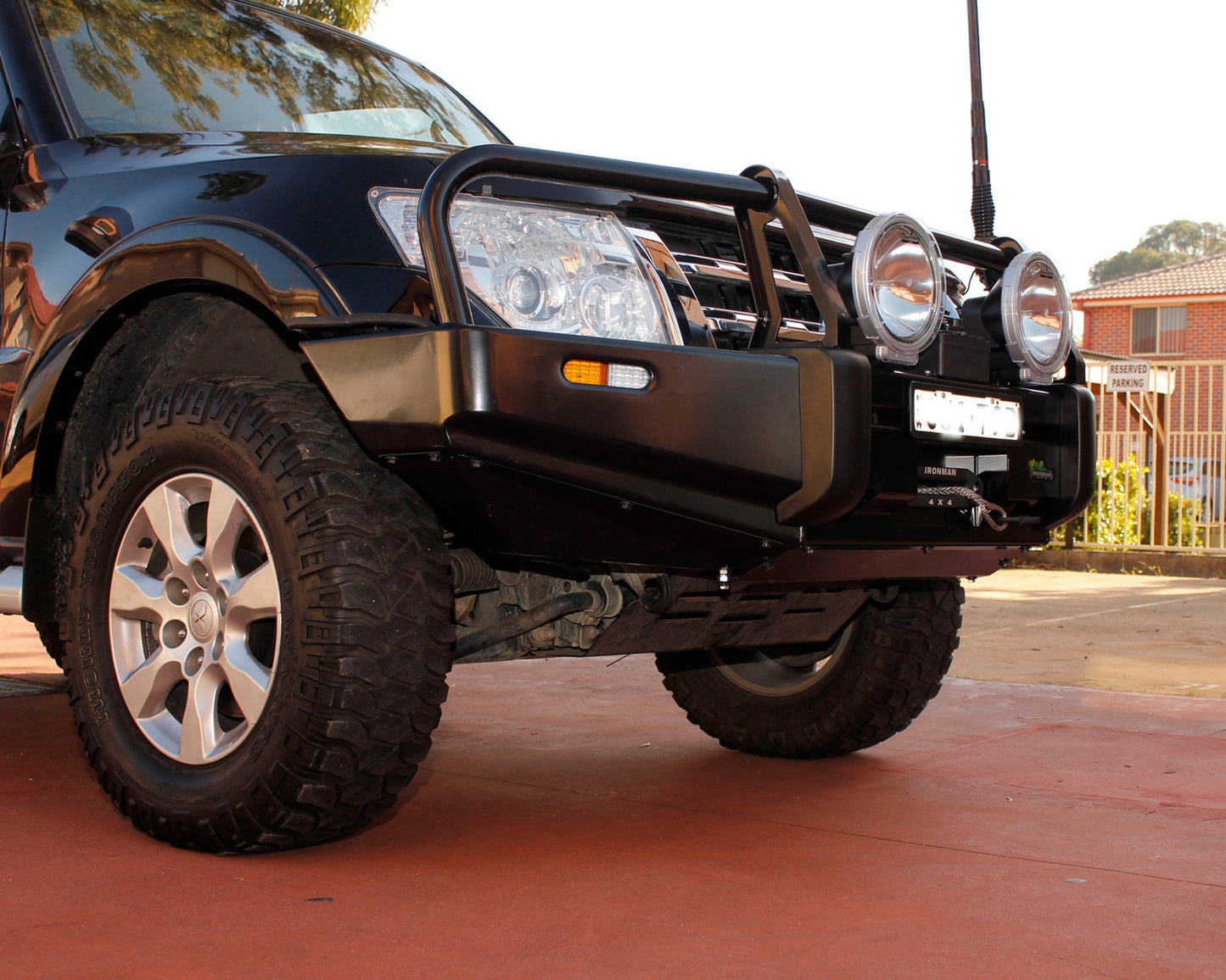 Deluxe Bull Bar