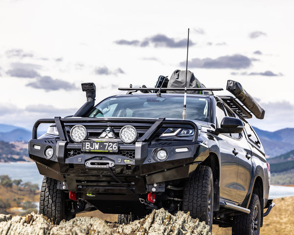 Deluxe Bull Bar – Truracks Western Towbars and Bullbars