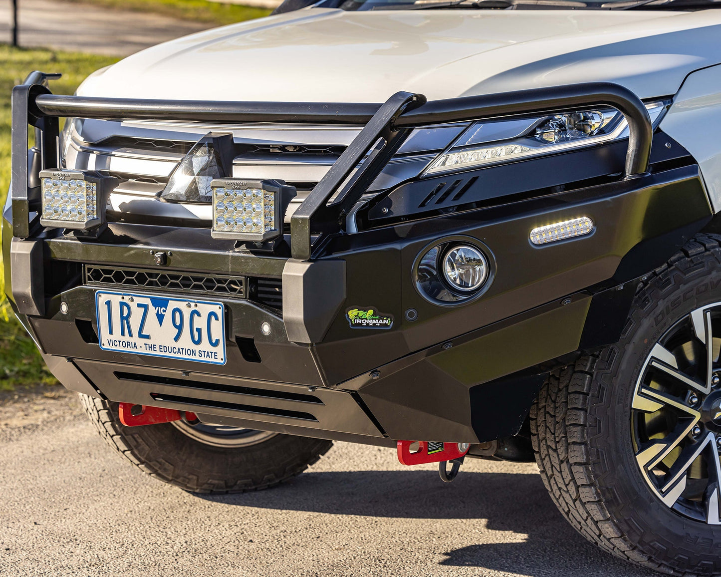 Deluxe Bull Bar