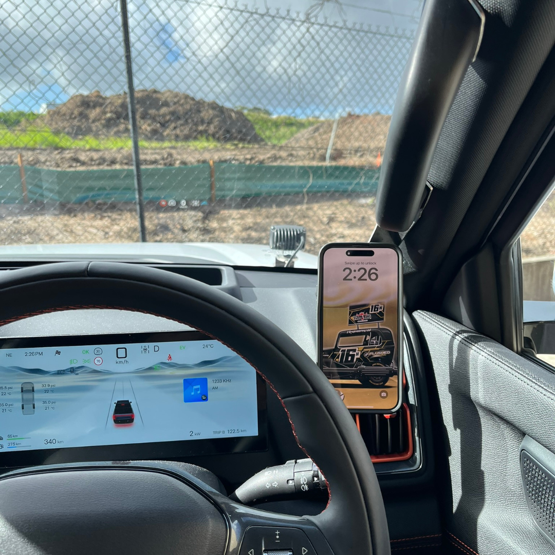 BYD Shark 6 Phone Mount