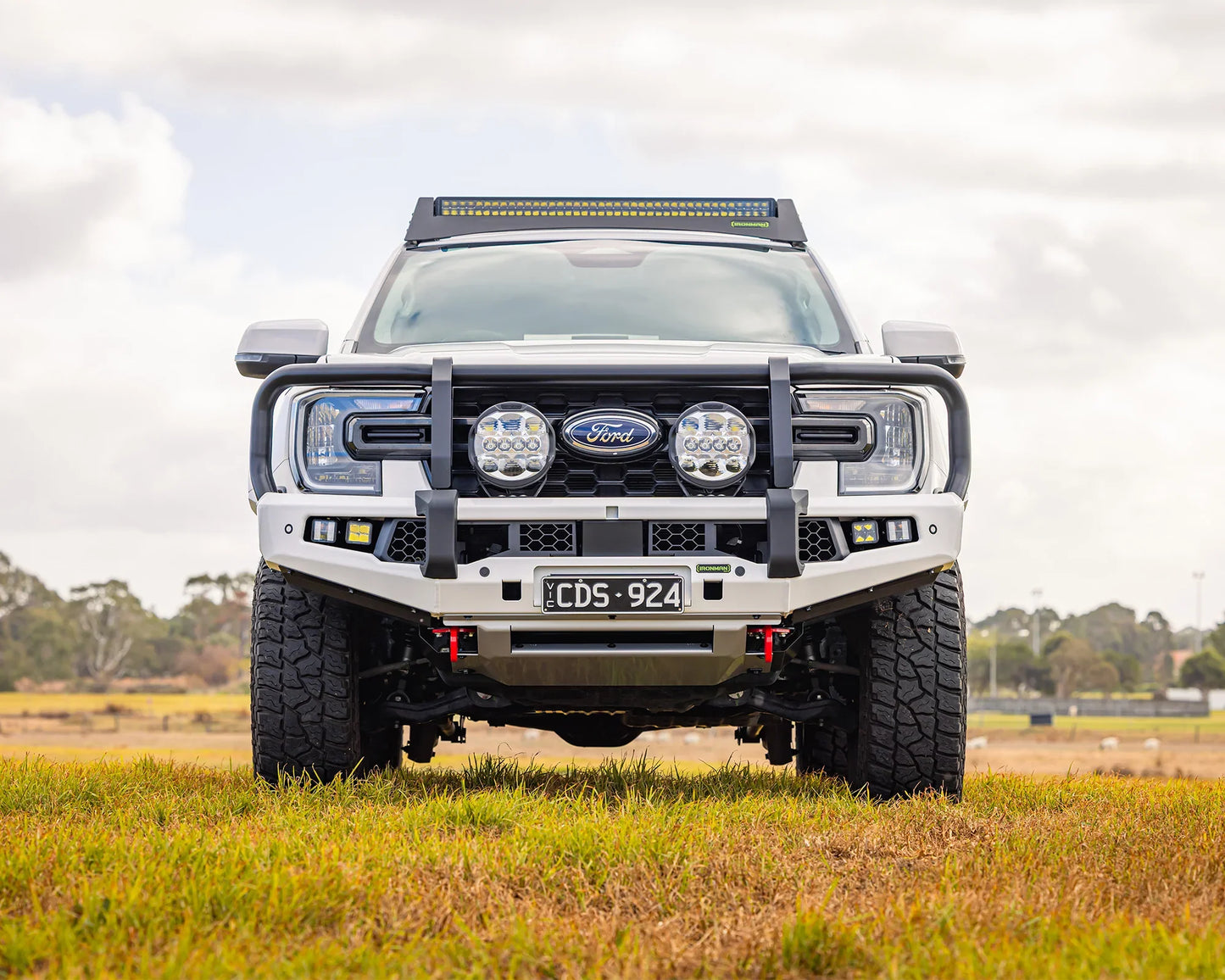 APEX Bull Bar & Lights Kit