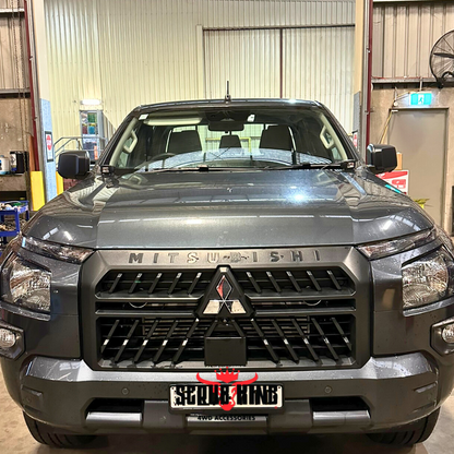 Mitsubishi Triton MV Bonnet Hinge Ditch Light Bracket Pair