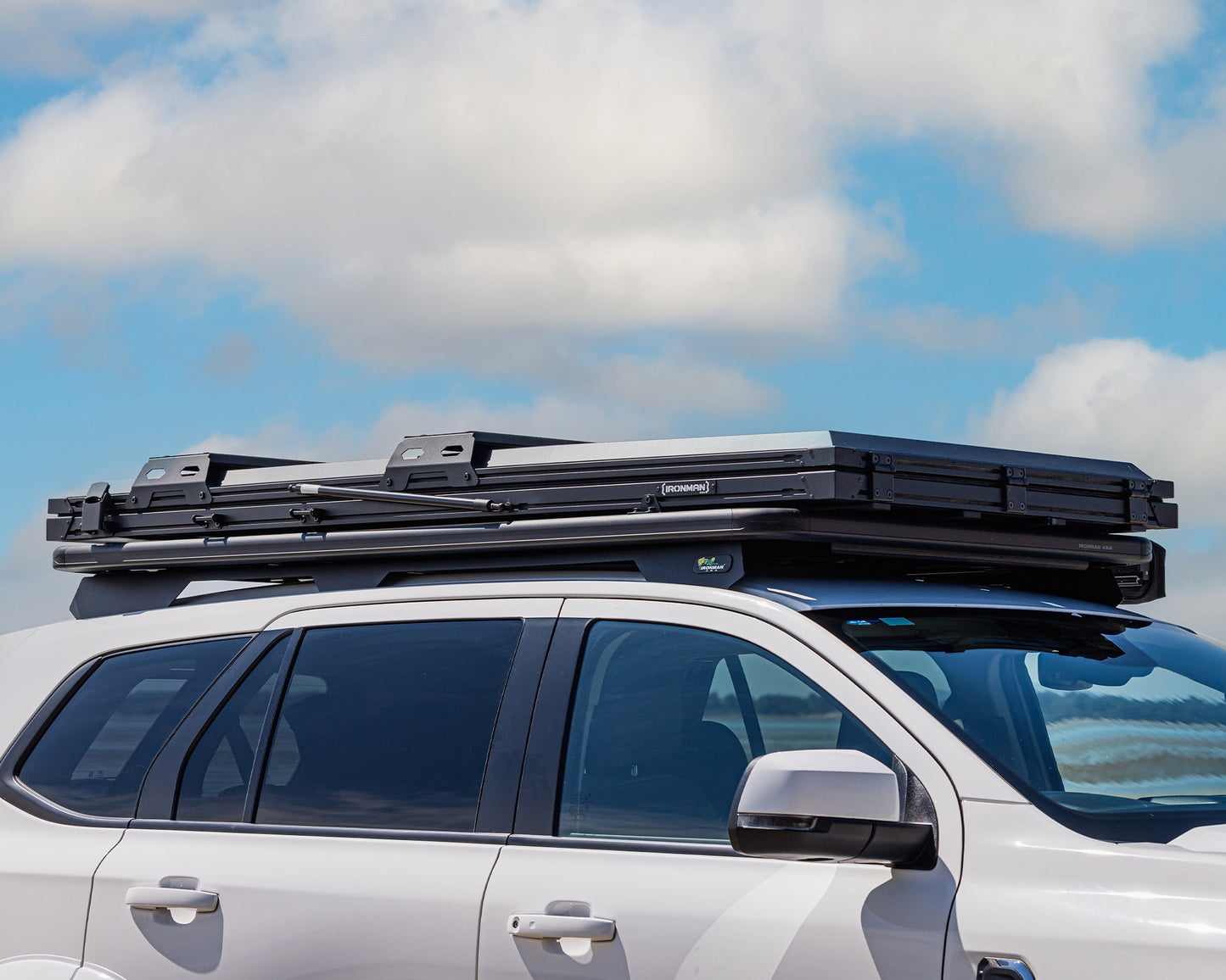 Orion 1200 -  Lightweight Hardshell Rooftop Tent