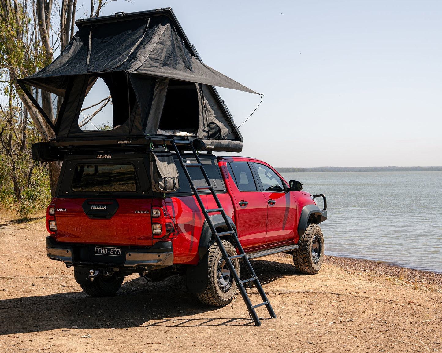 Orion 1400 - Aluminium Hardshell Rooftop Tent