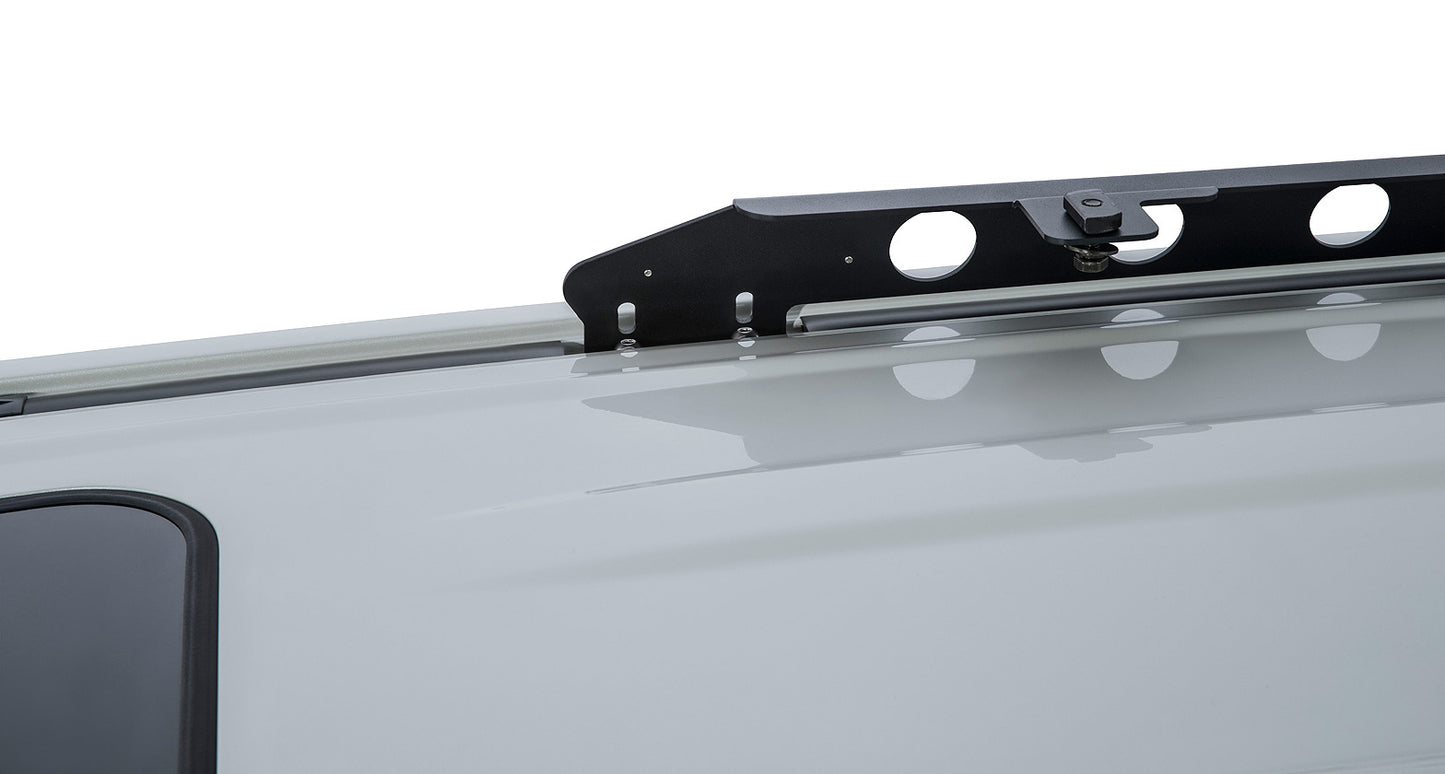 Rhino-Rack Backbone Mounting System - Toyota 200 Series