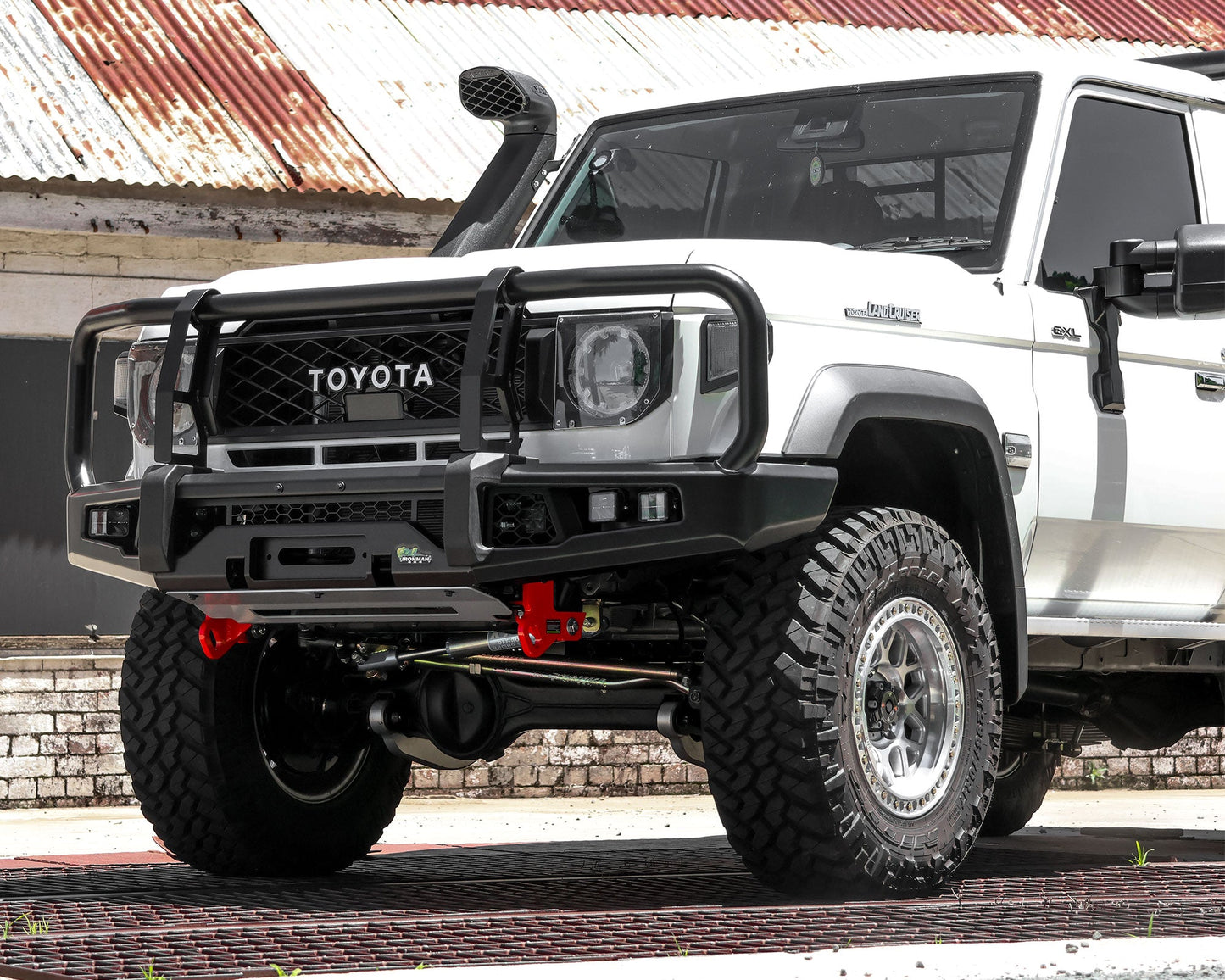Apex Bull Bar