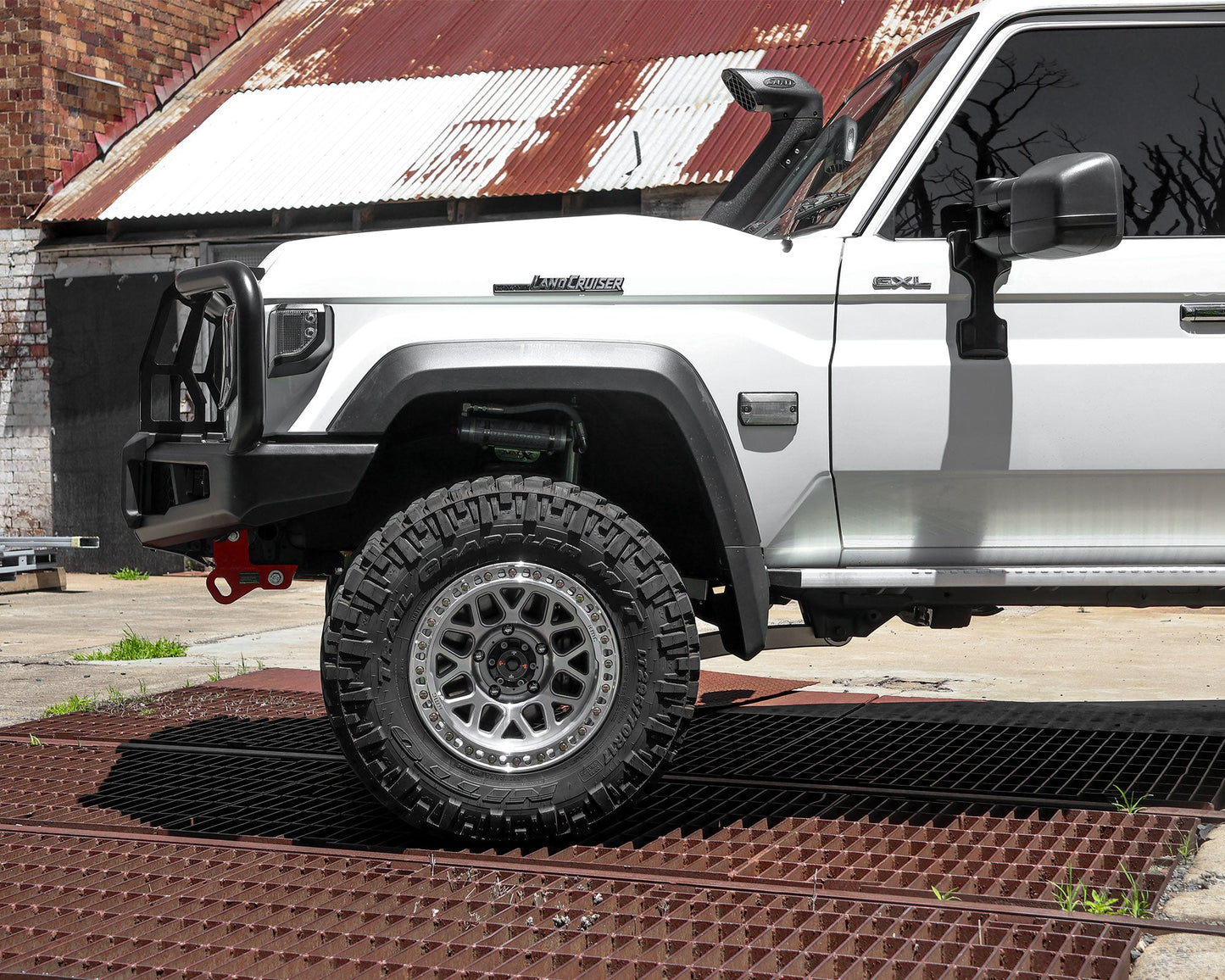 Apex Bull Bar